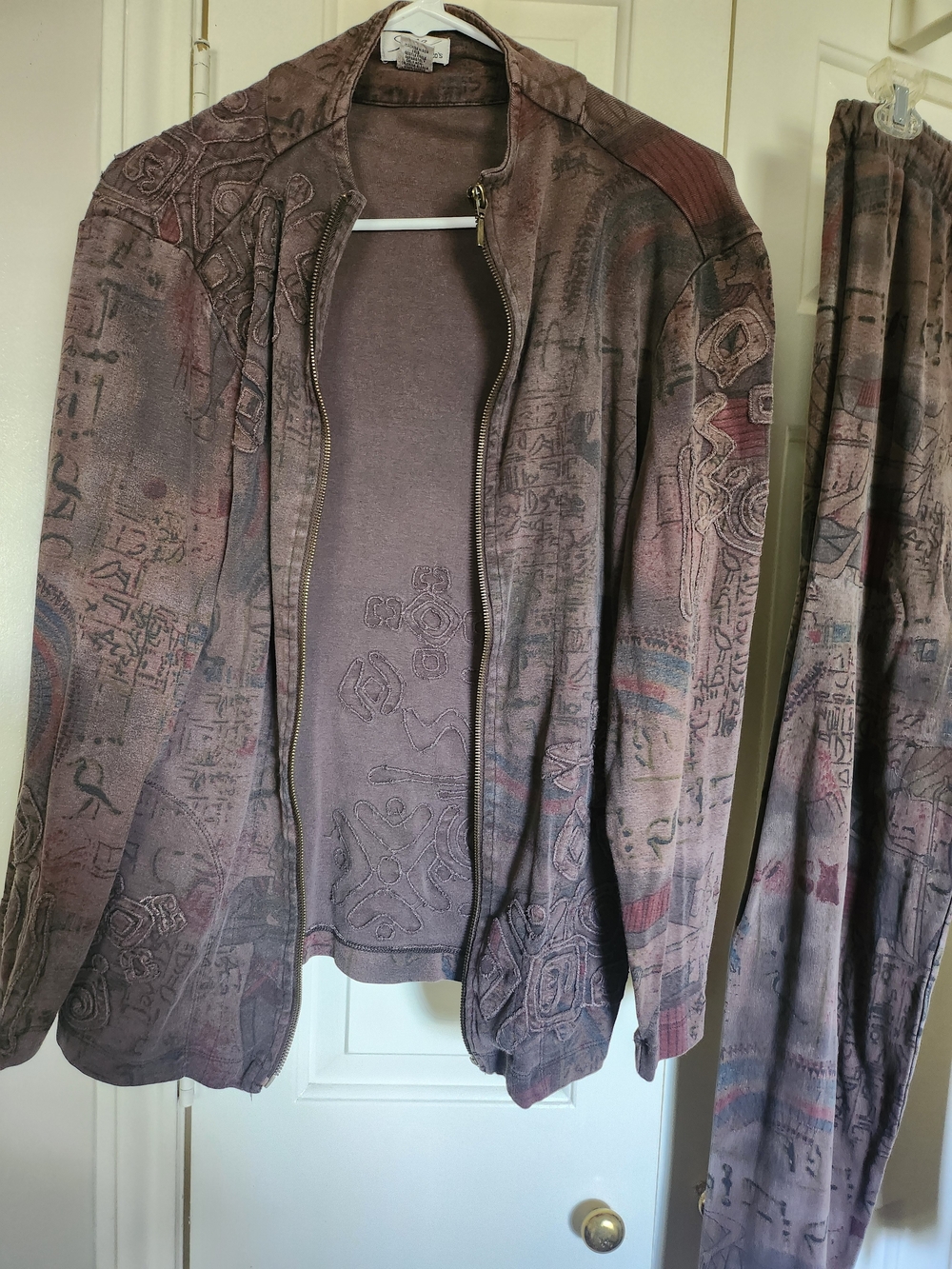 Chico's Dusty Mauve Embroidered Zip-Front Bomber Jacket